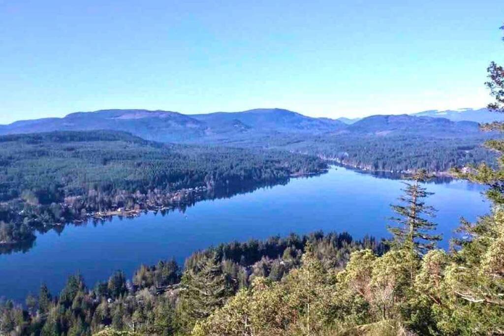 Raincoast Retreat At Shawnigan Lake! Extérieur photo